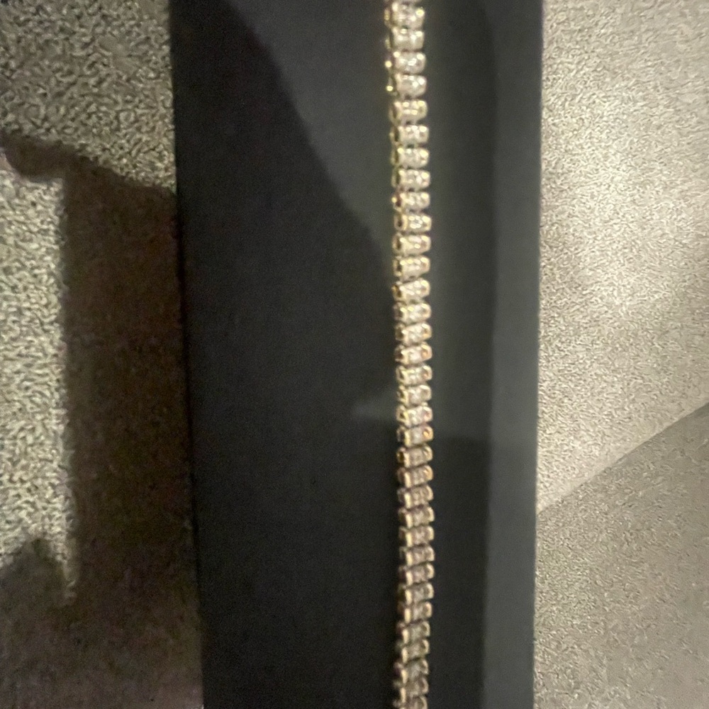 Diamond bracelet.70 carat 14 karat yellow gold length 7 1/16 “ - Picture 3 of 4
